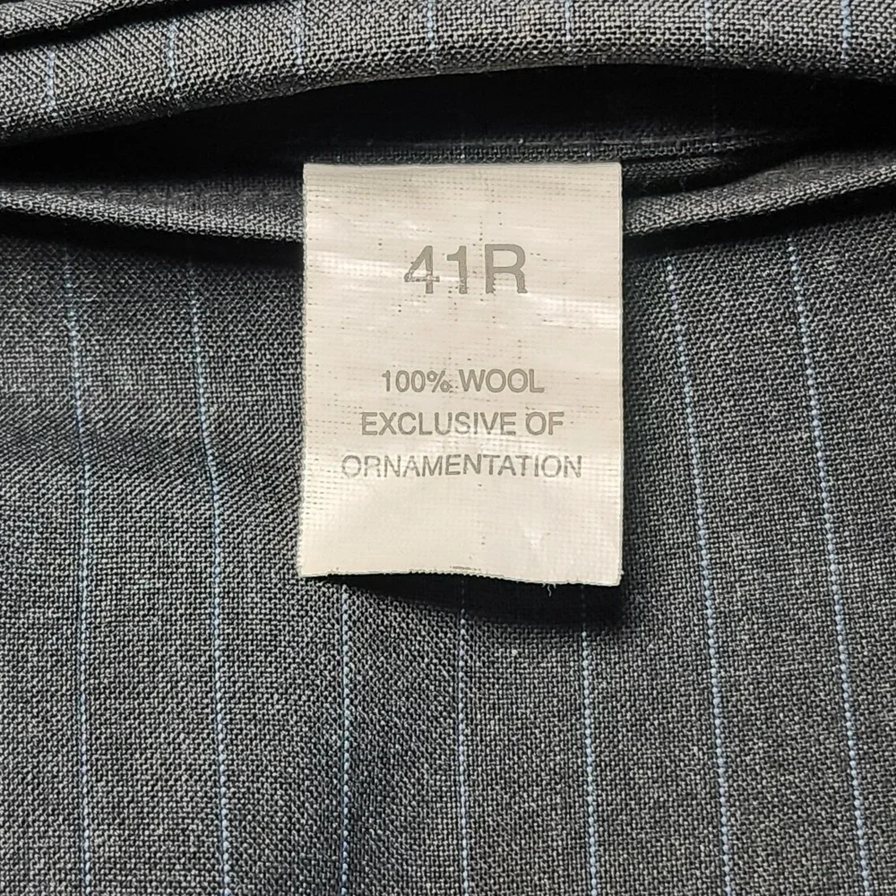 JOS A BANK 2 PC Wool Suit Mens 46R 41R 42 x 28 Gray Chalk Striped Pleated Cuffed